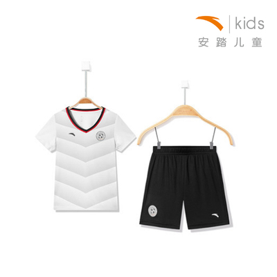 安踏儿童小童足球套2018夏季儿童足球比赛套
