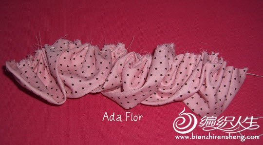 [转载]转载 DIY手工制作布艺玫瑰花图解教程_纤