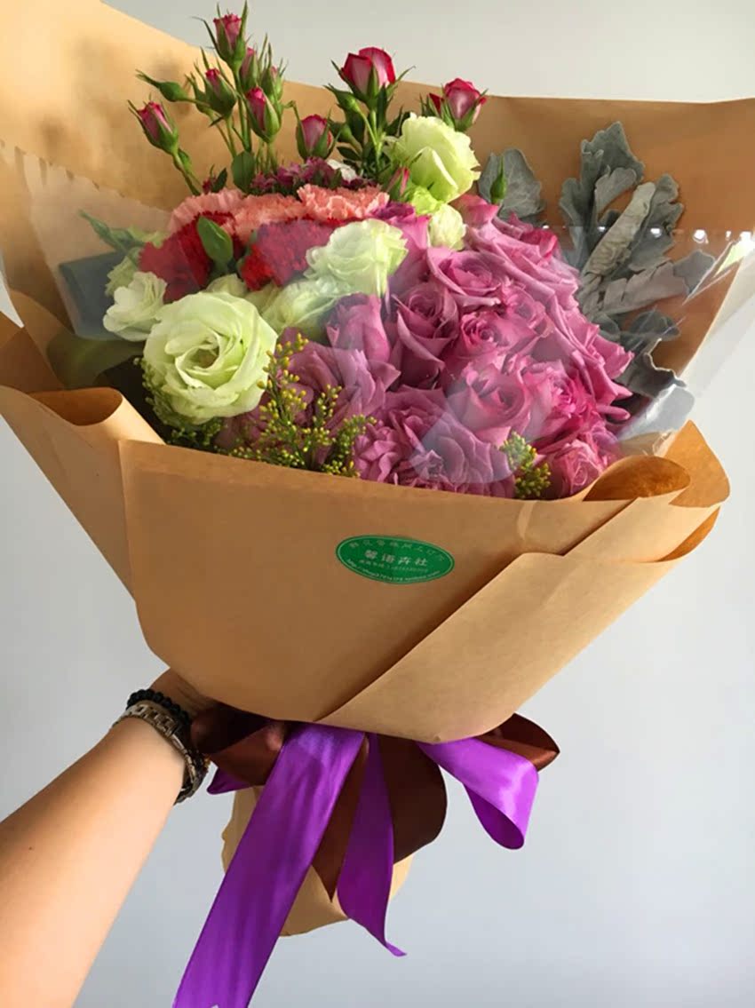 精致手捧花束19朵紫玫瑰桔梗花束常德石门澧县津市安乡慈利鲜花