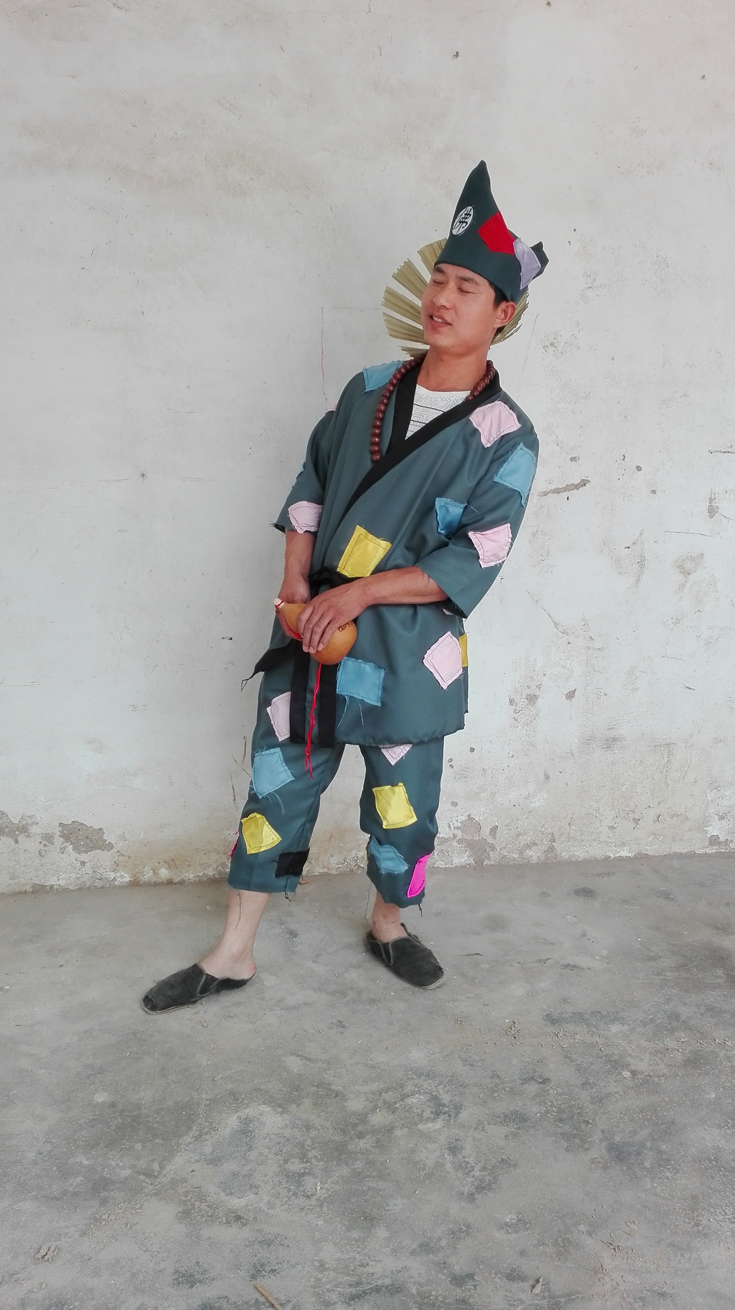 古装乞丐服短袖演出服装济公活佛服装破衣服裤子叫花子要饭服装