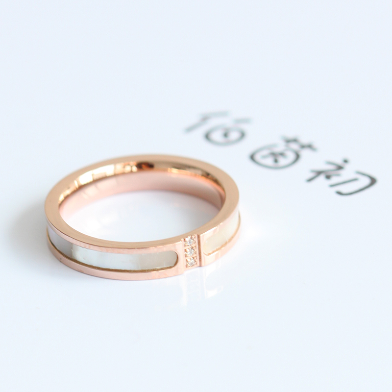 正品[食指戴戒指的含义]食指戴戒指什么含义评测 戒指带在食指的含义图片_惠惠购物