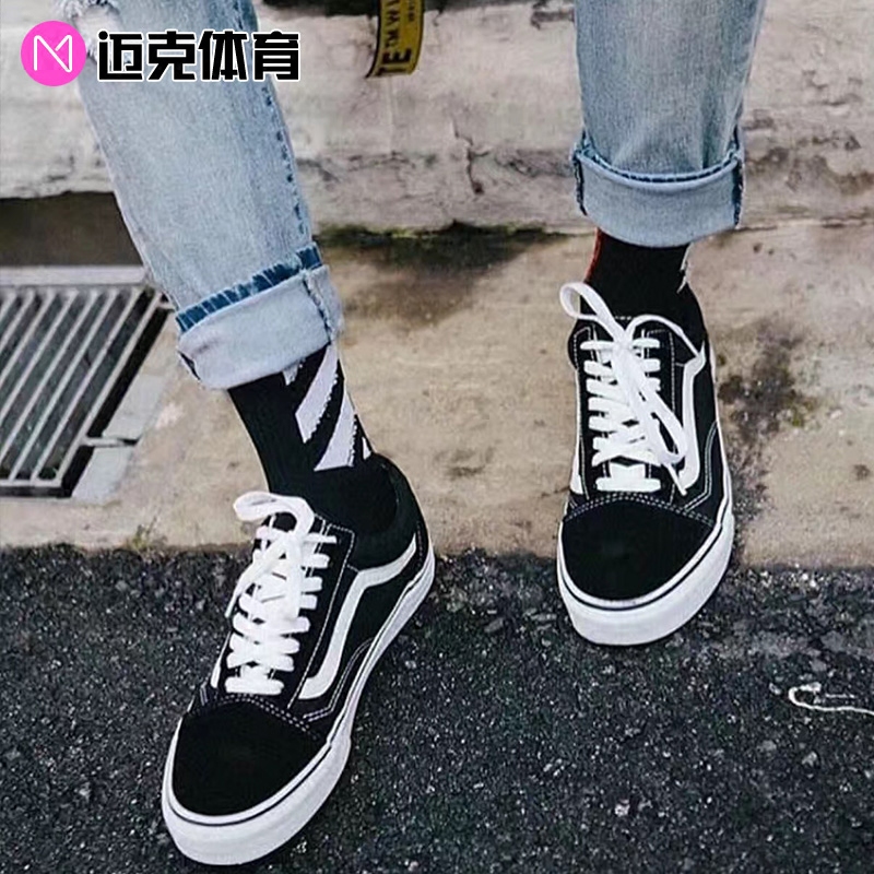 推荐最新匡威布鞋配什么衣服 匡威布鞋配什么