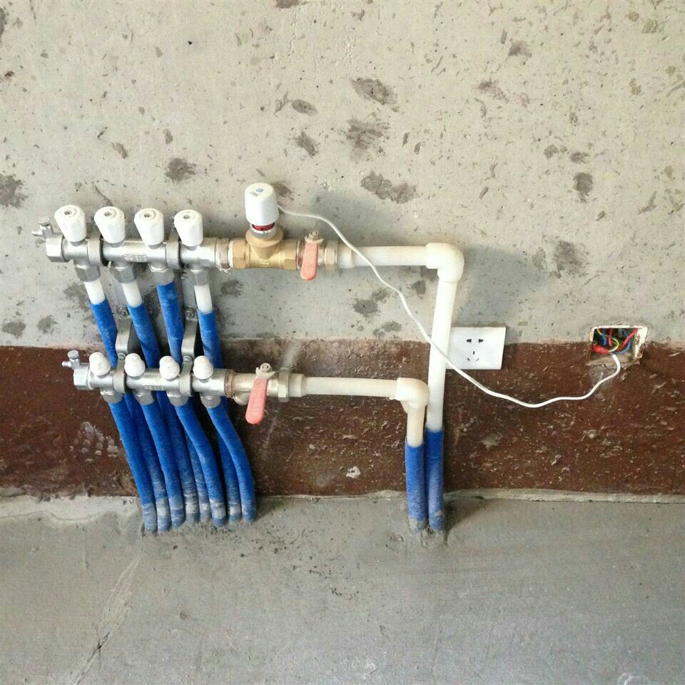 正品曼瑞德 电热执行器 地热控温电动阀门 水地暖分水器用电磁阀
