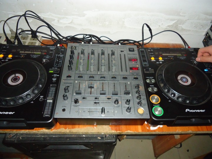二手pioneer 先锋1000mk3打碟机配600混音台一套 正常
