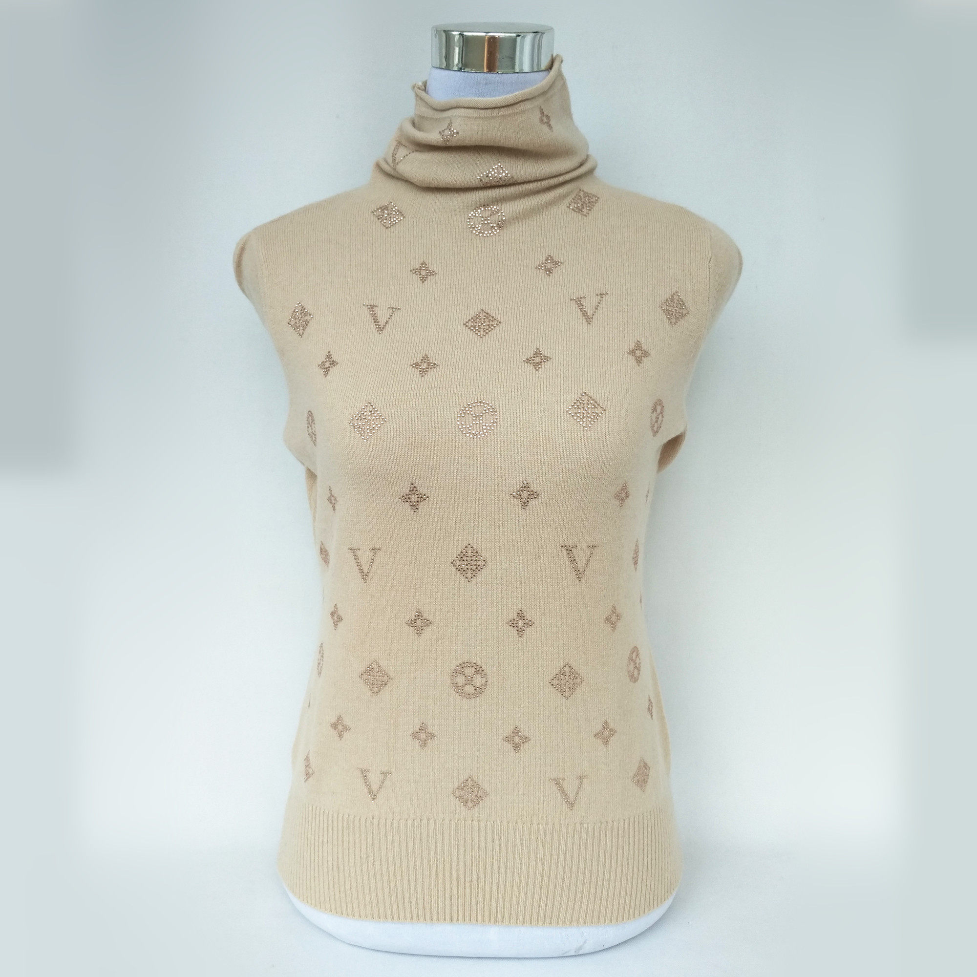 推荐最新女羊绒衫特价 女羊绒衫正品特价信息