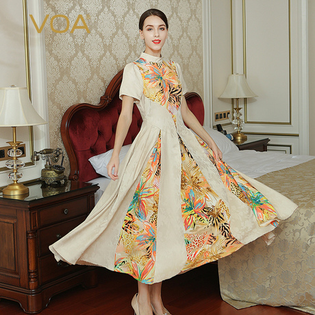 VOA瓷器黄重磅真丝撞料叶子提花半高领收腰礼服连衣裙ALX13501商品大图