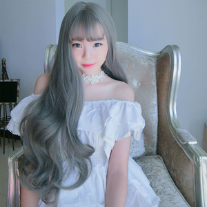 奶奶烟灰色空气刘海长卷发