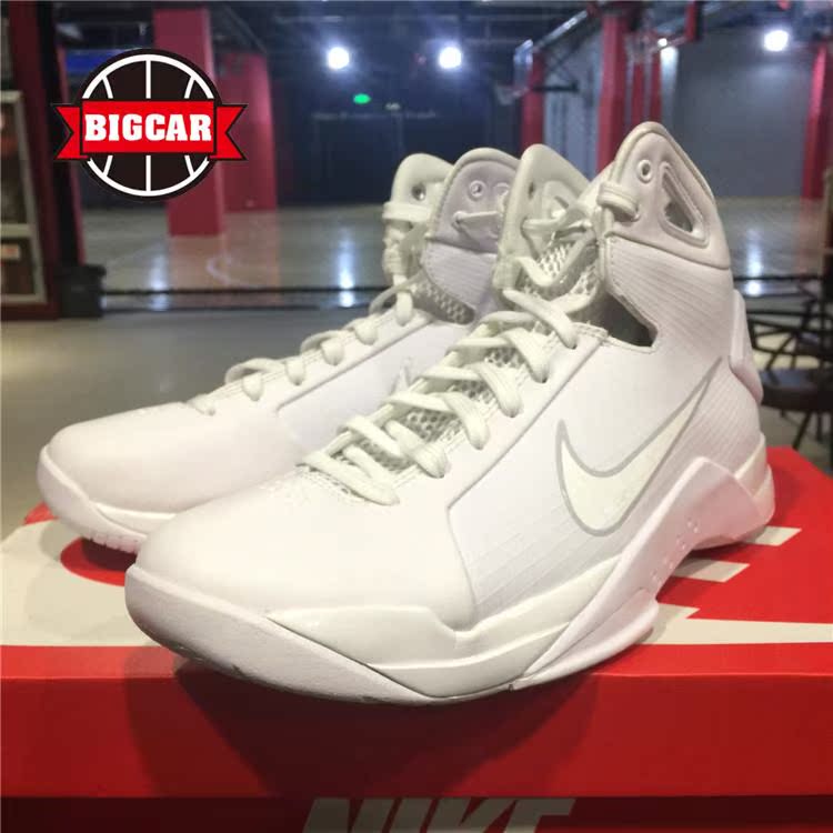 识货推荐 nike hyperdunk 2008 纯白 hd08 篮球鞋 820321-100 400