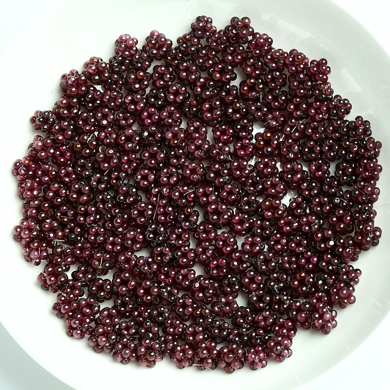 [2015爆款]2mm天然酒红色石榴石串成的4.5mm串珠装饰小球 天然水晶珠球配件_珠宝\/配饰珠宝\/钻石\/翡翠\/黄金