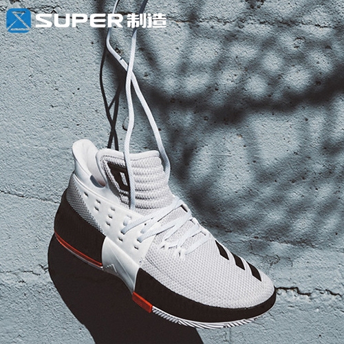 1月阿迪达斯Lillard利拉德3鸡年限定男子实战篮