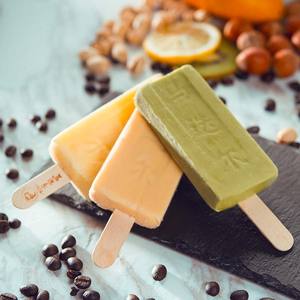 马迭尔冰淇淋香草3芒果3朗姆酒2开心果2