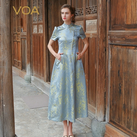 VOA立领泡泡袖斜襟珍珠扣40姆米色织提花真丝宫廷连衣裙ALX01301商品大图