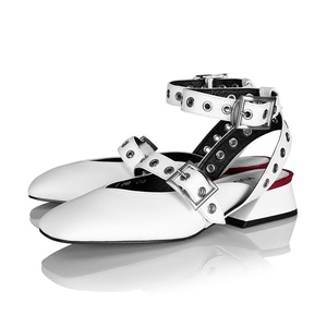 复古方头粗跟包头绑带凉鞋