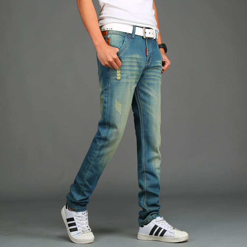 正品[浅色牛仔裤配什么靴子]浅色背景图评测 图