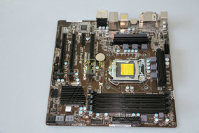 充新 华擎Z77 Pro4-M 1155针 z77主板 支持i7 3770拼极限玩家