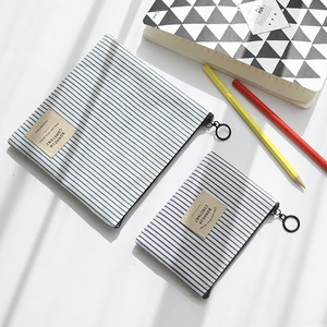 条纹帆布艺迷你零钱包