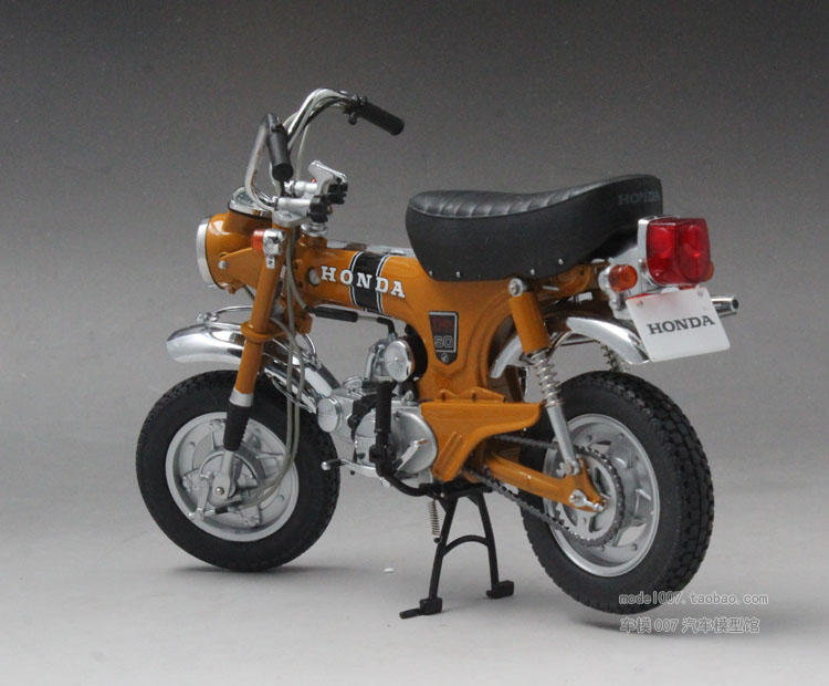 ebbro 1:10 本田小猴子 honda st50 1969 摩托车模型