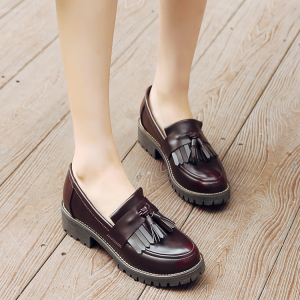 牛津布洛克小皮鞋