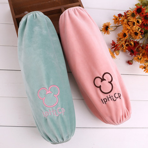 长款毛绒绣花成人套