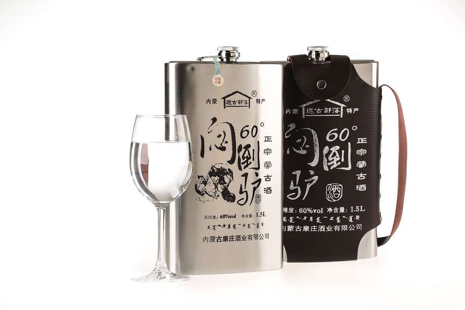 内蒙古特产38度马奶酒皮囊酒烫银500ml特色马头酒壶白酒特色奶酒