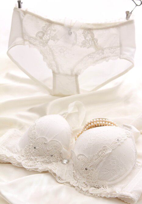 [2015爆款]包邮白色婚纱<em>文胸</em>套装 <em>四排扣</em>聚拢 