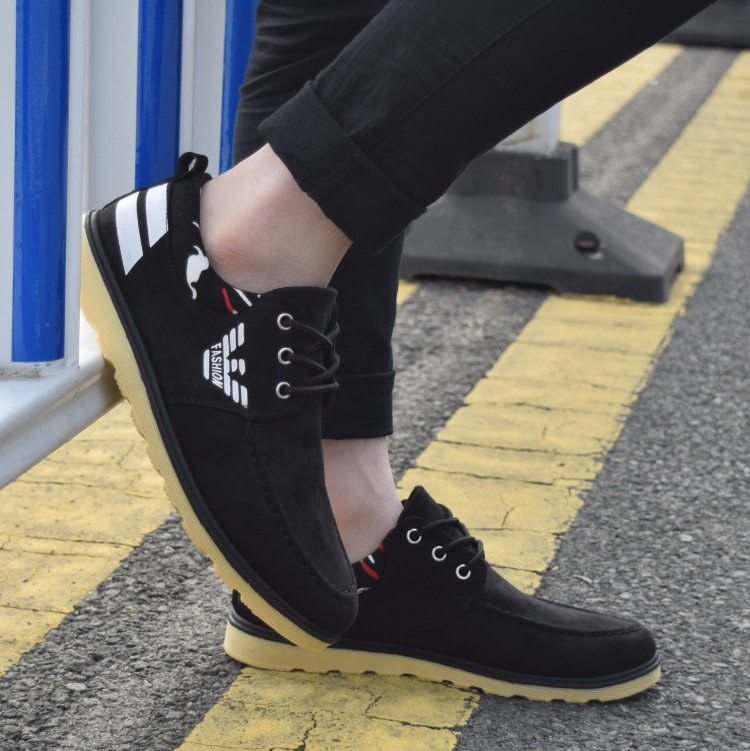 正品[板鞋配牛仔裤好看么]板鞋配牛仔裤图片评