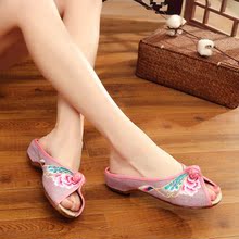 鱼嘴绣花拖鞋 新品 牛筋厚底坡跟淑女绣花民族风拖鞋 羽莲花俏 夏款