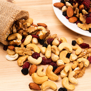 嘀嗒猫-每日坚果25gx7袋