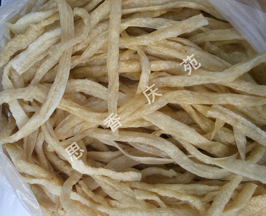 西北风味小吃 甘肃庆阳农家手工牛筋面条 干凉面皮麻辣条特价美食