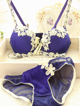 株!日系可爱蓝色性感<em>薄杯</em>女士<em>文胸</em> 蕾丝刺绣外