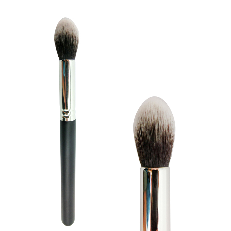 [2015爆款]小蛮推荐 C区提亮刷 修容刷 重点刷