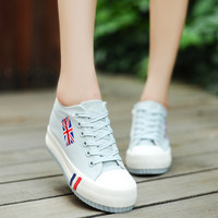 春夏帆布鞋女休闲板鞋系带韩版潮学生手绘纯色