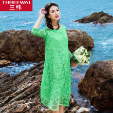 三纬2017夏季新款桑蚕丝连衣裙女圆领七分袖绣花修身真丝中长裙图片