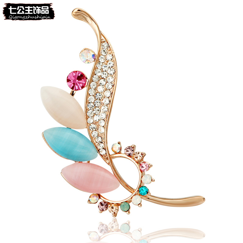 正品[毛衣胸针高档]毛衣胸针的戴法评测 珍珠胸