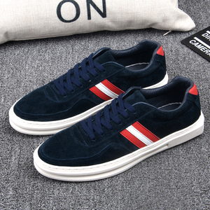 韩版青年百搭低帮板鞋