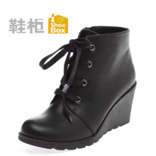 加厚女短靴1113607221 冬款 柜正品 达芙妮旗下鞋