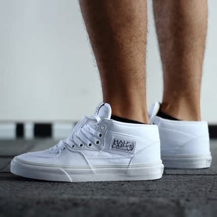 范斯vans夏季新品 half cab 纯白帆布vn000uc8iap休闲运动滑板鞋