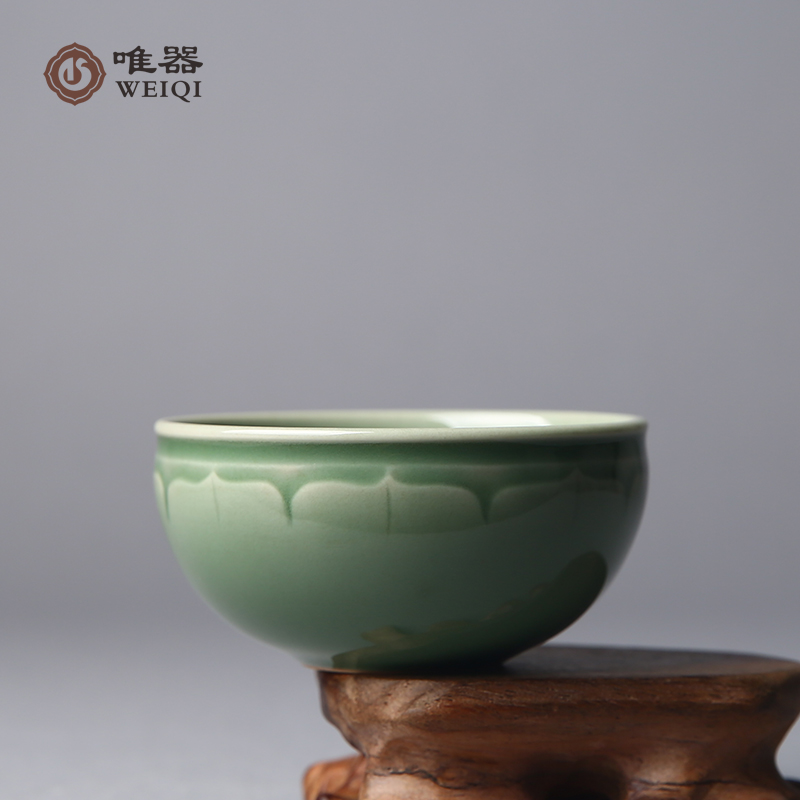 唯器 龙泉青瓷功夫茶杯陶瓷梅子青 全手工莲瓣杯主人杯茶具品茗杯