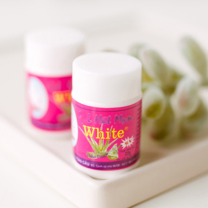 泰国White芦荟胶猪鼻贴 