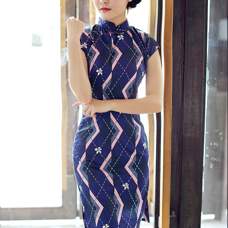 正品[旗袍走秀背景音乐]旗袍秀走秀背景音乐评