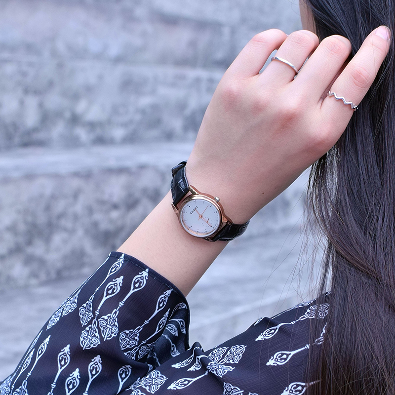 诺诺安《左岸》复古文艺真皮带手表女学生韩版简约小清新女士腕表
