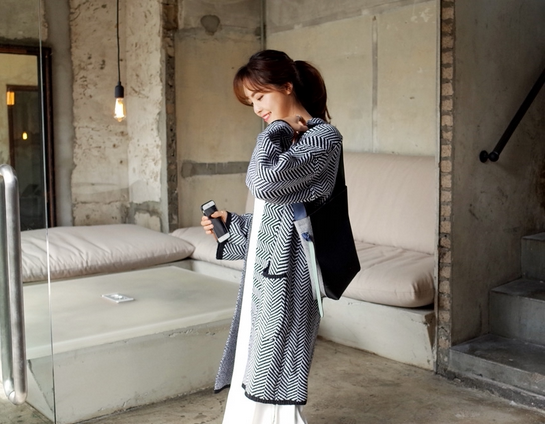 正品[穿着牛仔裤的钟馗电影]穿着牛仔裤的钟馗