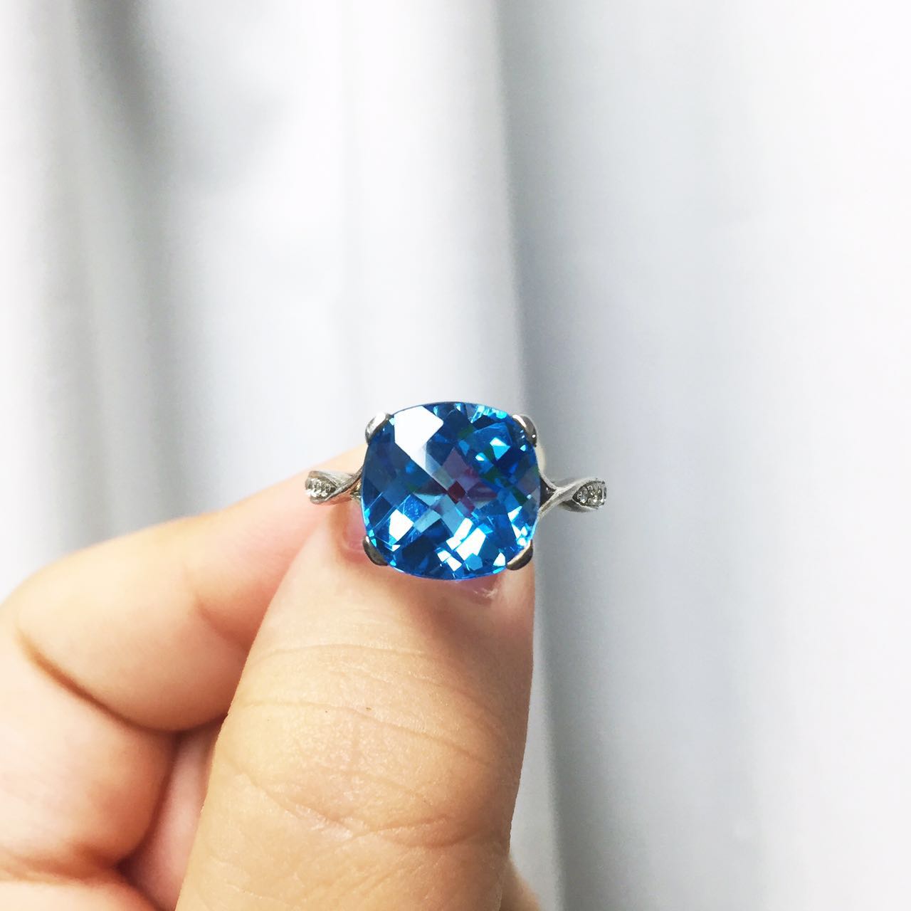 正品[珠宝 白金 戒指]周六福珠宝白金戒指评测 