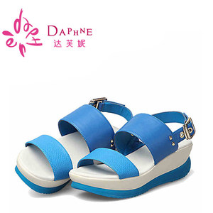 Daphne\/达芙妮凉鞋女鞋舒适中跟坡跟夏季休闲