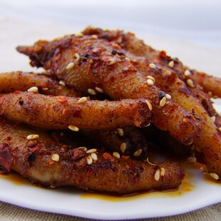 满68包邮 秘制麻辣私房零食 四川麻辣凤爪辣鸡