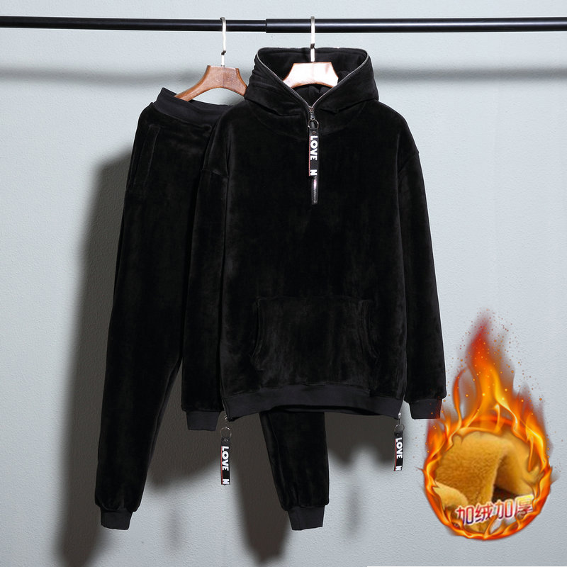 [普拉达2016年新款包包]普拉达2016新款包包评