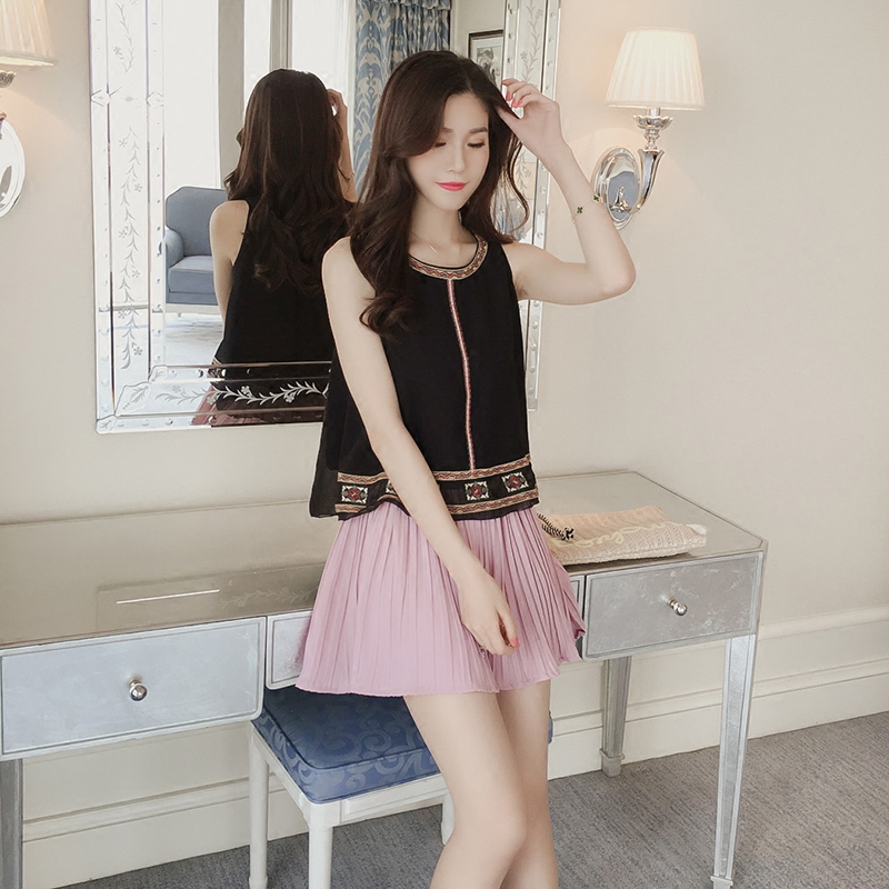 梦梦家2016夏季新款韩版学生白色宽松百褶阔