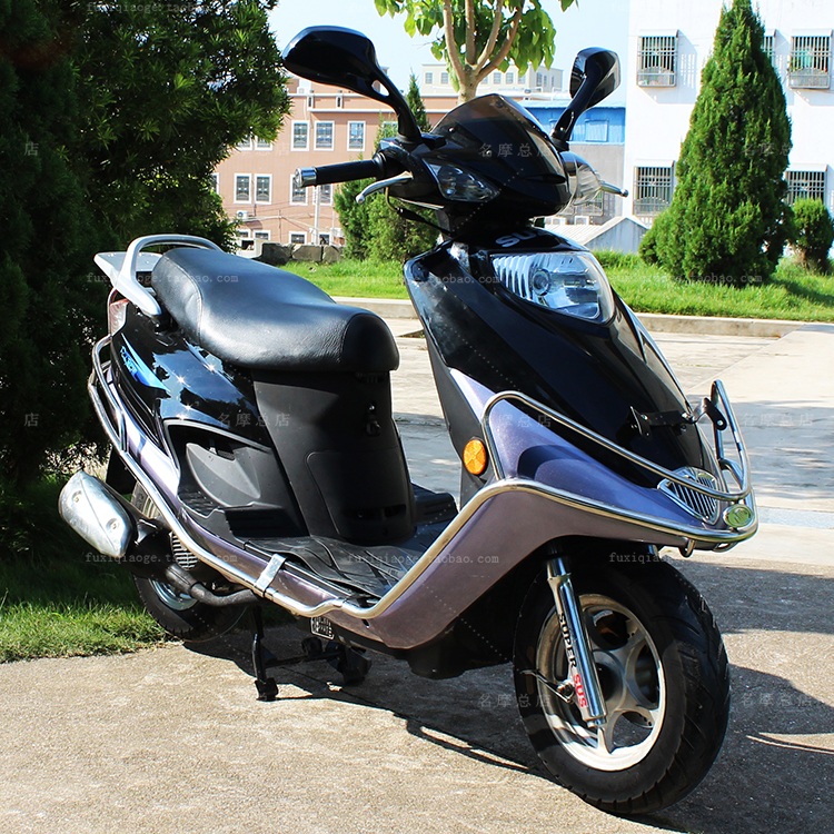 原装进口台湾光阳gy6豪迈125cc代步燃油助力车女装踏板摩托车整车