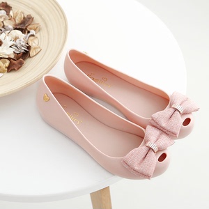 鱼嘴平底果冻鞋