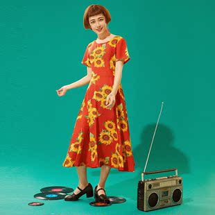 牧子先生 合作款复古弄潮儿街头80年代葵花连衣裙